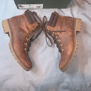 Timberland Mid Hiker boot (women’s)